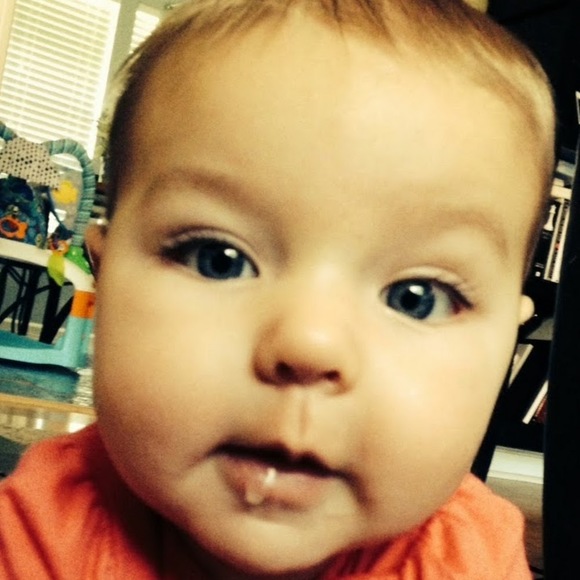 Meet your Posher, Jennifer - Picture 1 of 1